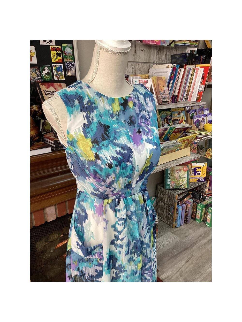 DressBarn: Multi-Colored watercolor Dress Size 4
